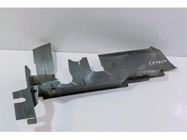 bontott SKODA OCTAVIA II Hűtő Légterelő