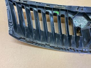 bontott SKODA OCTAVIA II Hűtőrács