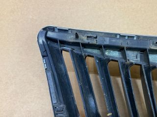 bontott SKODA OCTAVIA II Hűtőrács