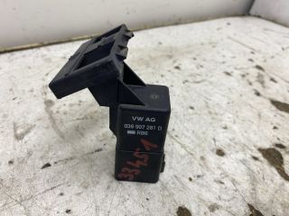 bontott SKODA OCTAVIA II Izzító Relé