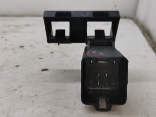 bontott SKODA OCTAVIA II Izzító Relé