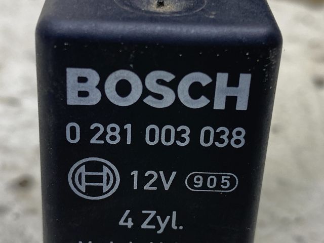 bontott SKODA OCTAVIA II Izzító Relé