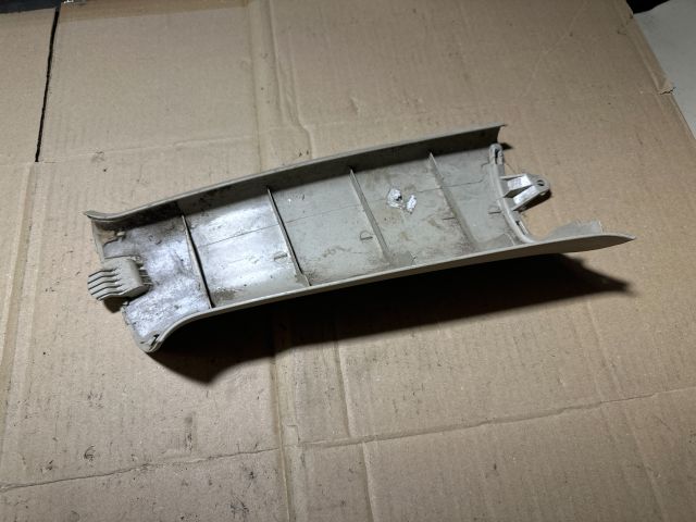 bontott SKODA OCTAVIA II Jobb C Oszlop Burkolat