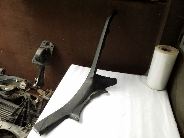 bontott SKODA OCTAVIA II Jobb C Oszlop Burkolat