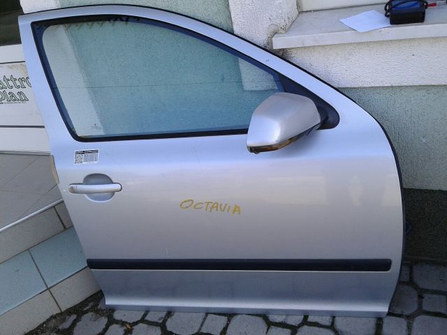 bontott SKODA OCTAVIA II Jobb első Ablak