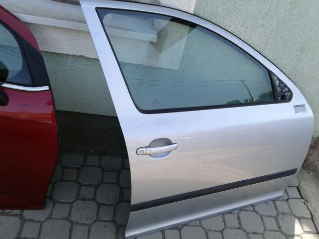bontott SKODA OCTAVIA II Jobb első Ablak