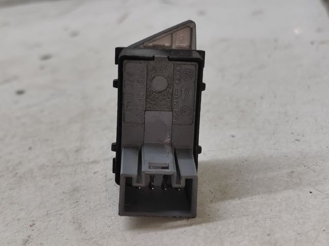 bontott SKODA OCTAVIA II Jobb első Ablakemelő Kapcsoló