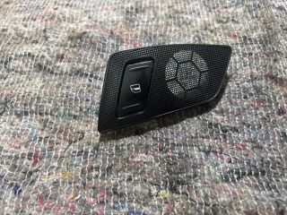 bontott SKODA OCTAVIA II Jobb első Ablakemelő Kapcsoló