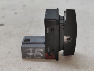 bontott SKODA OCTAVIA II Jobb első Ablakemelő Kapcsoló