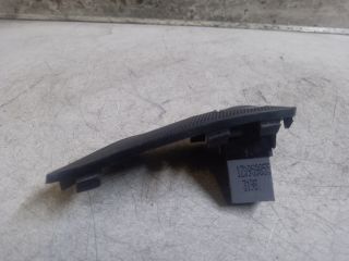 bontott SKODA OCTAVIA II Jobb első Ablakemelő Kapcsoló