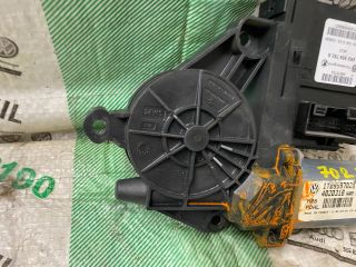 bontott SKODA OCTAVIA II Jobb első Ablakemelő Motor