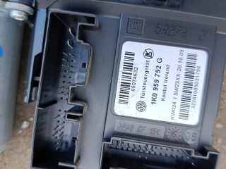 bontott SKODA OCTAVIA II Jobb első Ablakemelő Motor