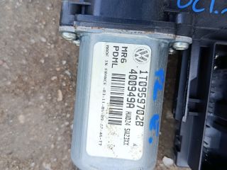 bontott SKODA OCTAVIA II Jobb első Ablakemelő Motor