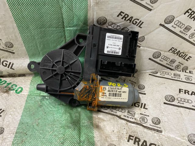 bontott SKODA OCTAVIA II Jobb első Ablakemelő Motor