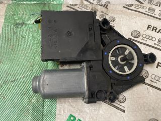 bontott SKODA OCTAVIA II Jobb első Ablakemelő Motor