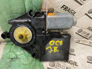 bontott SKODA OCTAVIA II Jobb első Ablakemelő Motor