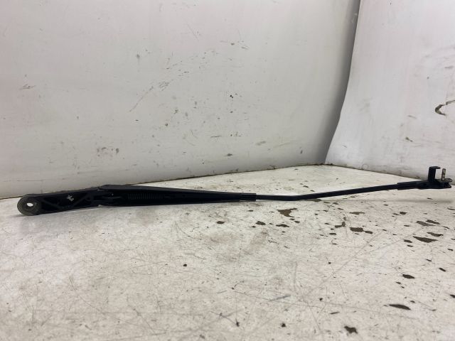 bontott SKODA OCTAVIA II Jobb első Ablaktörlő Kar