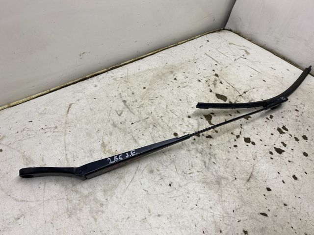 bontott SKODA OCTAVIA II Jobb első Ablaktörlő Kar