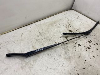 bontott SKODA OCTAVIA II Jobb első Ablaktörlő Kar