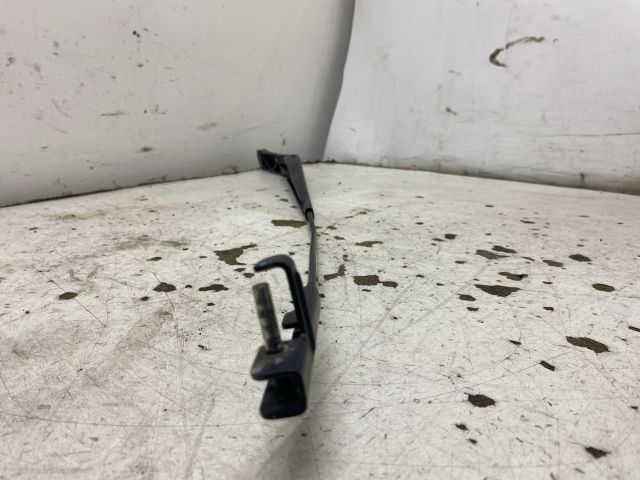 bontott SKODA OCTAVIA II Jobb első Ablaktörlő Kar