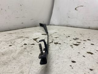 bontott SKODA OCTAVIA II Jobb első Ablaktörlő Kar