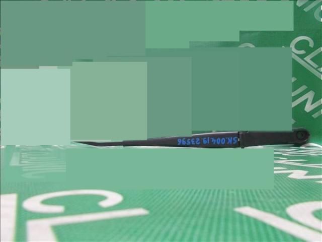 bontott SKODA OCTAVIA II Jobb első Ablaktörlő Kar