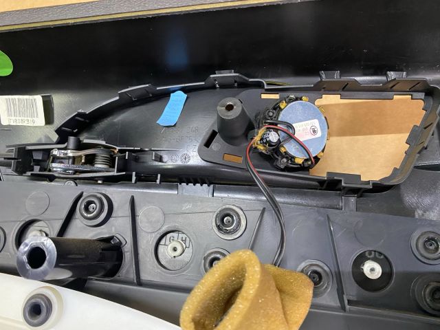 bontott SKODA OCTAVIA II Jobb első Ajtó Kárpit