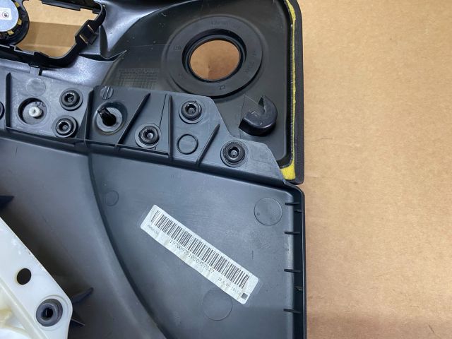 bontott SKODA OCTAVIA II Jobb első Ajtó Kárpit