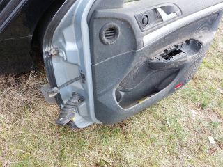 bontott SKODA OCTAVIA II Jobb első Ajtó (Részeivel)