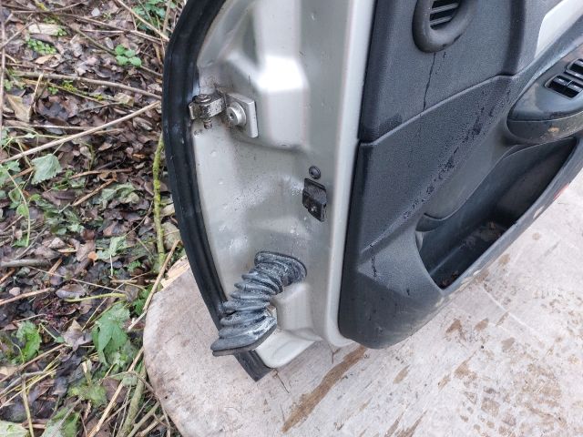 bontott SKODA OCTAVIA II Jobb első Ajtó (Részeivel)