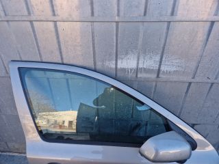 bontott SKODA OCTAVIA II Jobb első Ajtó (Részeivel)