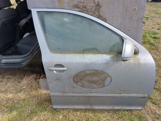 bontott SKODA OCTAVIA II Jobb első Ajtó (Részeivel)