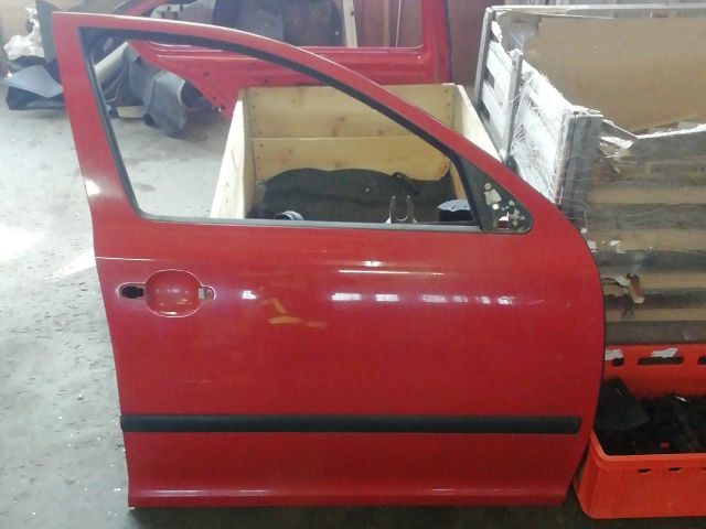 bontott SKODA OCTAVIA II Jobb első Ajtó (Üres lemez)