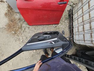 bontott SKODA OCTAVIA II Jobb első Ajtó (Üres lemez)