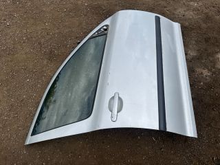 bontott SKODA OCTAVIA II Jobb első Ajtó (Üres lemez)