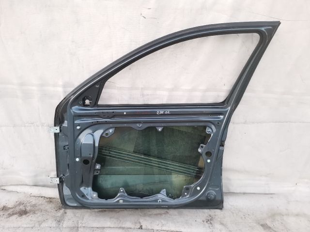 bontott SKODA OCTAVIA II Jobb első Ajtó (Üres lemez)