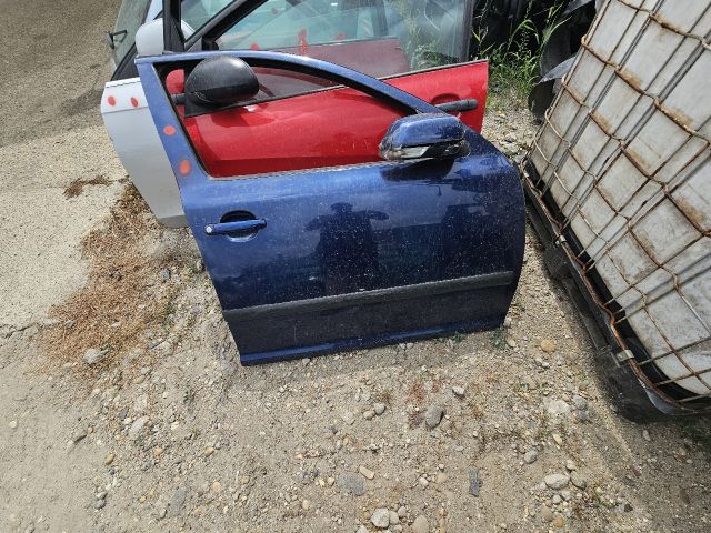 bontott SKODA OCTAVIA II Jobb első Ajtó (Üres lemez)