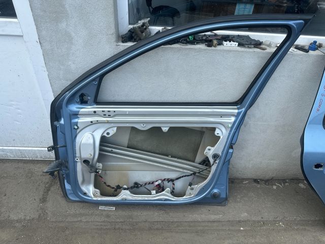 bontott SKODA OCTAVIA II Jobb első Ajtó (Üres lemez)