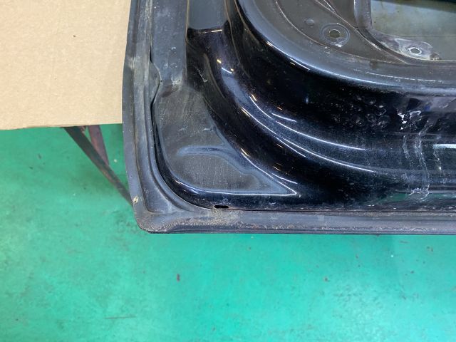 bontott SKODA OCTAVIA II Jobb első Ajtó (Üres lemez)