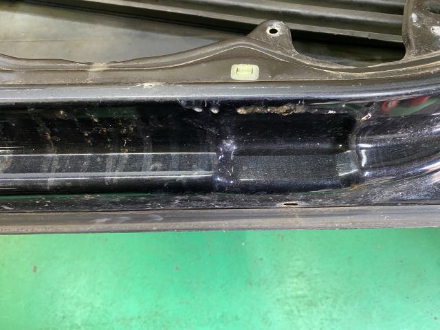 bontott SKODA OCTAVIA II Jobb első Ajtó (Üres lemez)