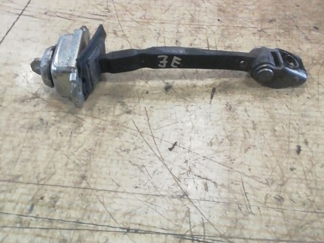 bontott SKODA OCTAVIA II Jobb első Ajtóhatároló