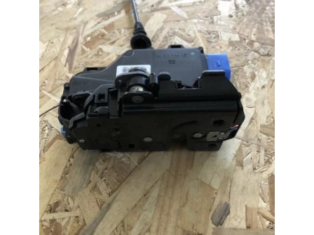 bontott SKODA OCTAVIA II Jobb első Ajtózár