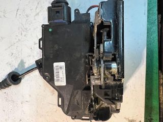 bontott SKODA OCTAVIA II Jobb első Ajtózár