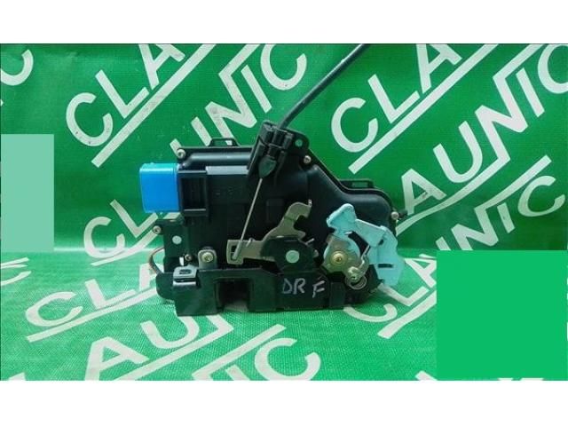 bontott SKODA OCTAVIA II Jobb első Ajtózár