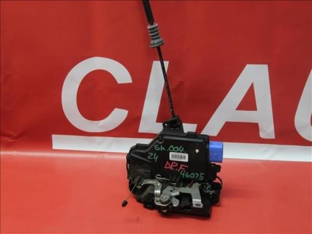 bontott SKODA OCTAVIA II Jobb első Ajtózár