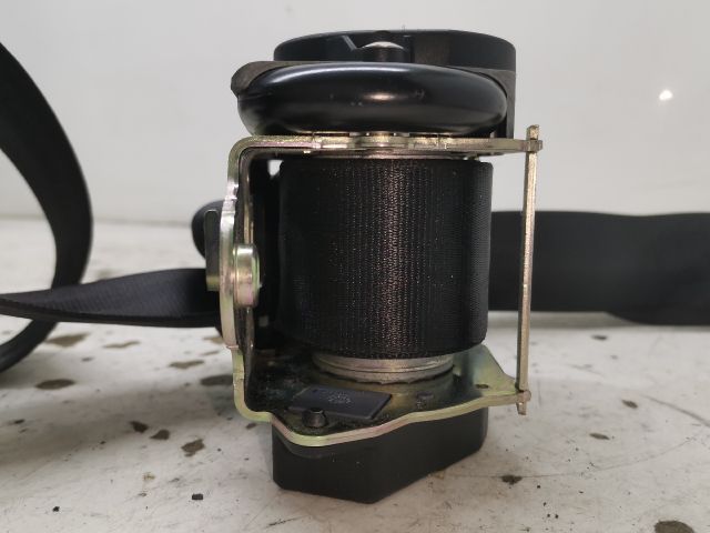 bontott SKODA OCTAVIA II Jobb első Biztonsági Öv