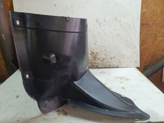 bontott SKODA OCTAVIA II Jobb első Első Dobbetét (Kerékjárati, Műanyag)