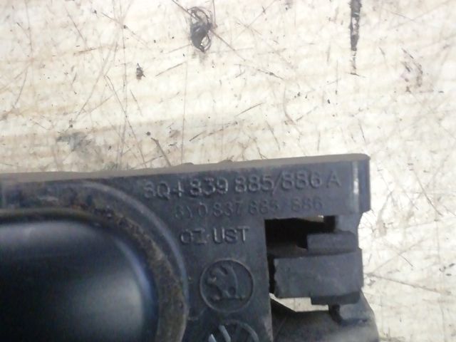 bontott SKODA OCTAVIA II Jobb első Külső Kilincs