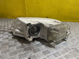 bontott SKODA OCTAVIA II Jobb első Lámpabúra