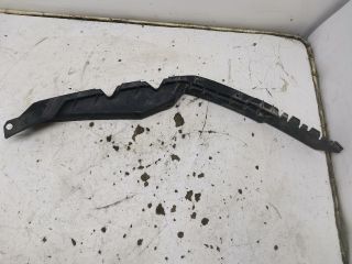 bontott SKODA OCTAVIA II Jobb első Lökhárító Tartó (Műanyag)